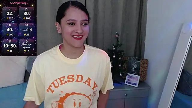 Snapshot of ms_valentina chatting on December 2024 11:53:02 PM ms valentina online show from December 2024 11:53:02 PM