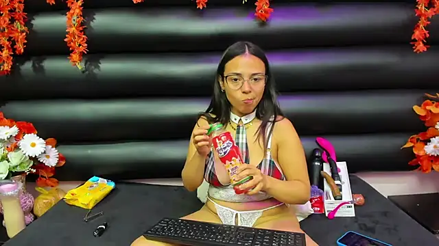 ValerySweety online show from September 2025 03:23:02 AM