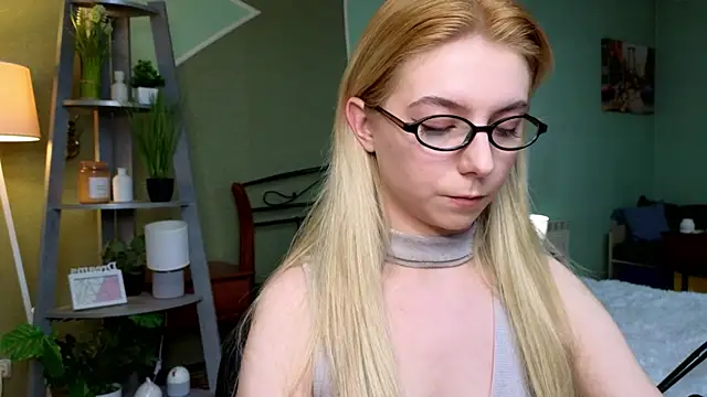 ever anderson online show from March 2025 02:40:01 PM