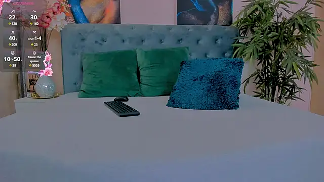 MichelleReys online show from January 2025 11:45:01 PM