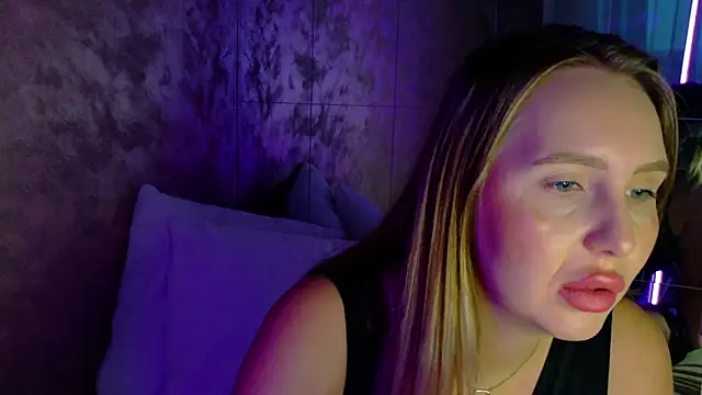 lexy a online show from November 2025 05:18:02 AM