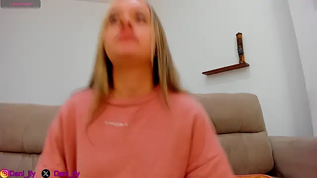 Snapshot of Dani_javi chatting on October 2025 11:39:01 PM Dani javi online show from October 2025 11:39:01 PM