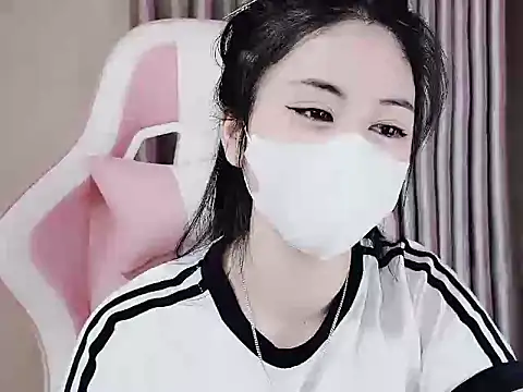 Snapshot of _Lygn__ chatting on January 2025 12:09:02 PM Lygn online show from January 2025 12:09:02 PM