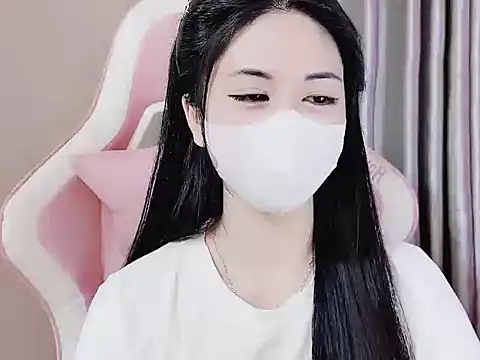 Snapshot of _Lygn__ chatting on January 2025 08:39:01 PM Lygn online show from January 2025 08:39:01 PM