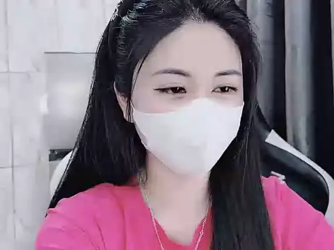 Snapshot of _Lygn__ chatting on February 2025 10:37:02 AM Lygn online show from February 2025 10:37:02 AM