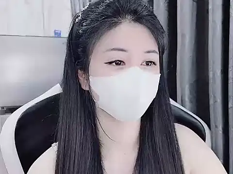 Snapshot of _Lygn__ chatting on February 2025 05:15:02 AM Lygn online show from February 2025 05:15:02 AM