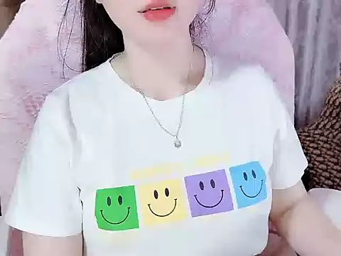 Snapshot of _Lygn__ chatting on September 2025 02:17:02 PM Lygn online show from September 2025 02:17:02 PM