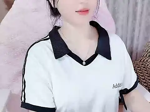 Snapshot of _Lygn__ chatting on September 2025 03:57:01 PM Lygn online show from September 2025 03:57:01 PM