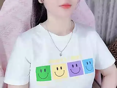 Snapshot of _Lygn__ chatting on September 2025 12:51:01 PM Lygn online show from September 2025 12:51:01 PM