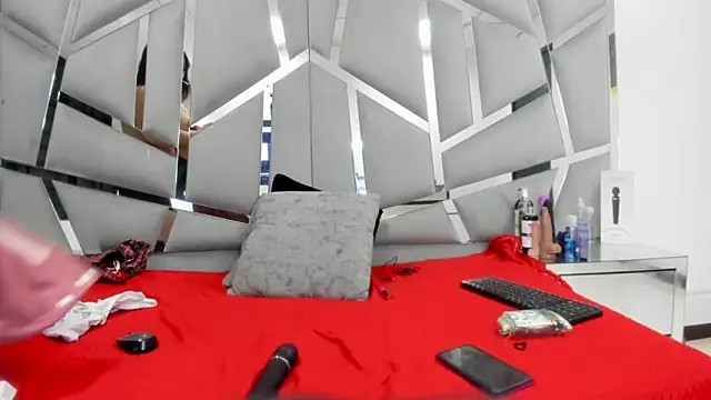 Catherinee69 x online show from March 2025 09:35:02 AM