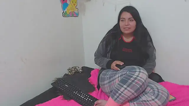 yournaughtyandsexyprinces online show from December 2024 07:05:02 AM