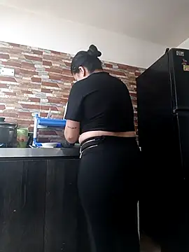 yournaughtyandsexyprinces online show from November 2025 07:02:02 PM