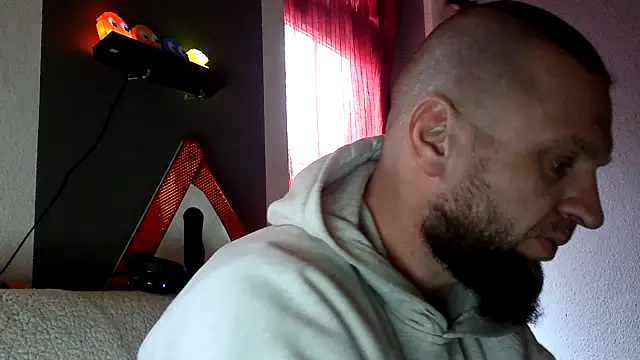 donhulio482 online show from March 2025 08:56:02 AM