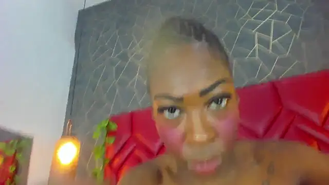 IvonneMorris online show from December 2024 01:43:02 PM