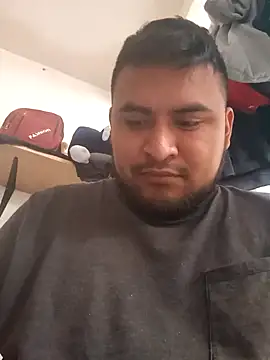 YoSoyLittleBoy online show from September 2025 07:37:01 PM