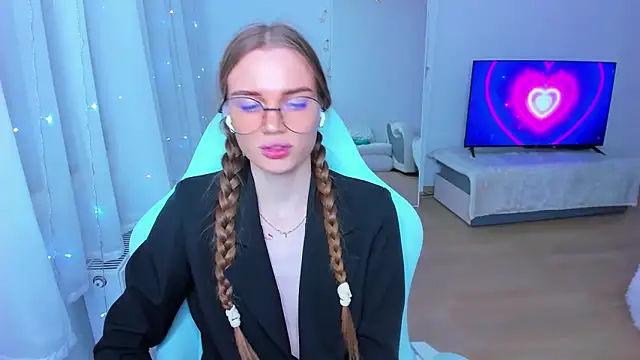 StellaLawless online show from December 2024 11:28:02 PM