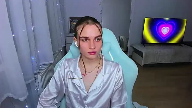 StellaLawless online show from December 2024 10:42:02 PM