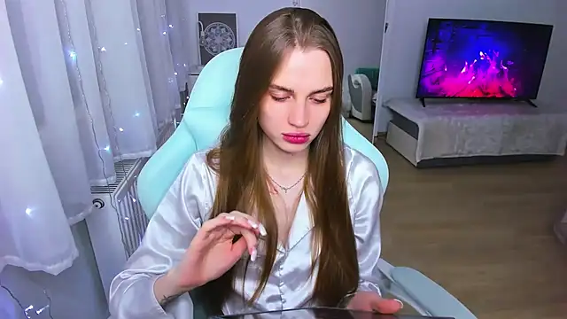 StellaLawless online show from December 2024 08:01:02 PM