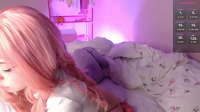 KatieMelone online show from October 2025 12:03:01 AM