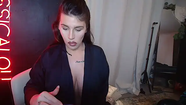 Bustyjessicalouu online show from March 2025 07:38:01 PM