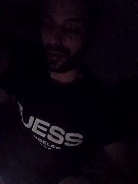 Snapshot of denisxlRo chatting on February 2025 10:20:01 PM denisxlRo online show from February 2025 10:20:01 PM