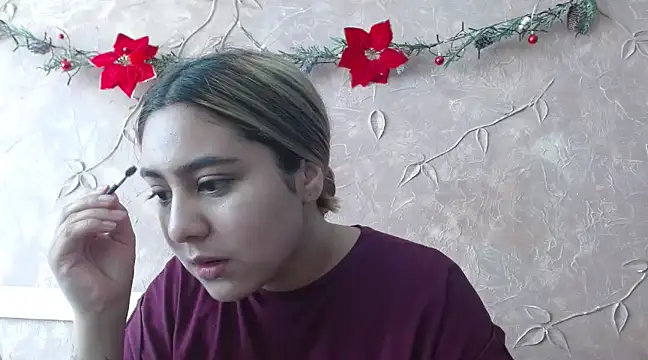 Miabonnett  online show from December 2024 01:51:02 PM