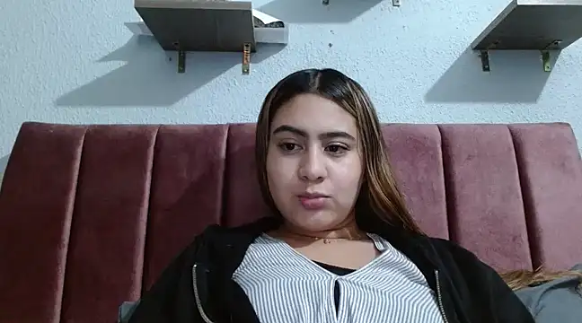 Miabonnett  online show from January 2025 09:07:02 PM