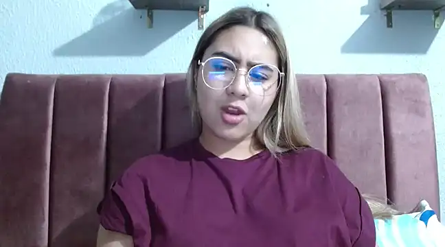 Miabonnett  online show from January 2025 10:41:01 PM
