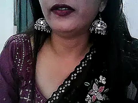 Snapshot of Model-Tanya chatting on February 2025 04:54:01 PM Model-Tanya online show from February 2025 04:54:01 PM