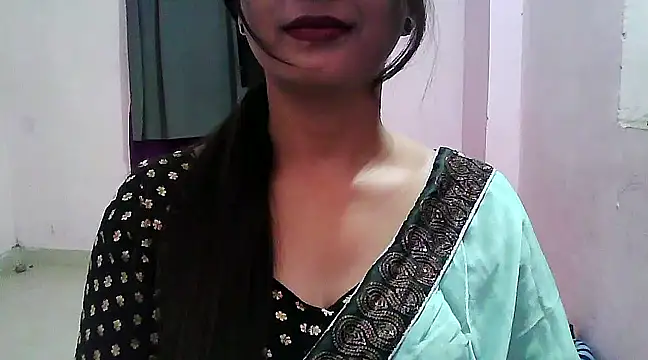 Snapshot of Model-Tanya chatting on February 2025 02:43:01 PM Model-Tanya online show from February 2025 02:43:01 PM