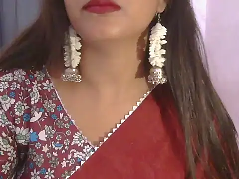 Snapshot of Model-Tanya chatting on February 2025 04:14:02 PM Model-Tanya online show from February 2025 04:14:02 PM