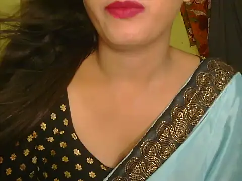 Snapshot of Model-Tanya chatting on March 2025 02:08:02 PM Model-Tanya online show from March 2025 02:08:02 PM