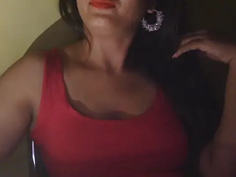 Snapshot of Model-Tanya chatting on March 2025 11:06:01 PM Model-Tanya online show from March 2025 11:06:01 PM