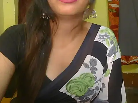 Snapshot of Model-Tanya chatting on March 2025 02:01:01 PM Model-Tanya online show from March 2025 02:01:01 PM