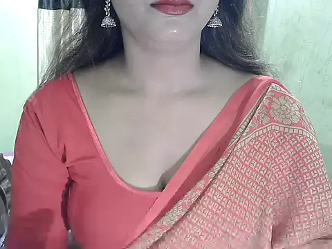 Snapshot of Model-Tanya chatting on October 2025 12:19:02 PM Model-Tanya online show from October 2025 12:19:02 PM