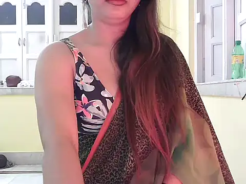 Snapshot of Model-Tanya chatting on November 2025 07:12:01 PM Model-Tanya online show from November 2025 07:12:01 PM