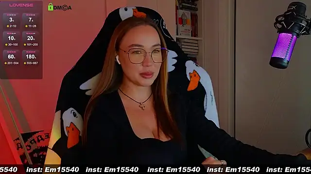 Emili1- online show from January 2025 09:56:01 AM