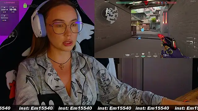 Emili1- online show from January 2025 12:58:01 PM