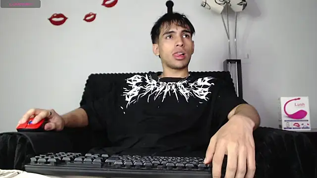 Snapshot of zack_thunder chatting on February 2025 11:55:01 AM zack thunder online show from February 2025 11:55:01 AM