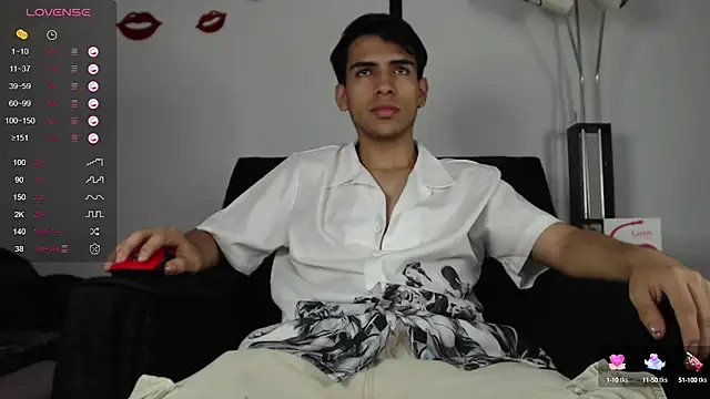 Snapshot of zack_thunder chatting on February 2025 11:52:01 AM zack thunder online show from February 2025 11:52:01 AM