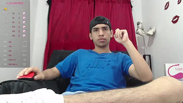 Snapshot of zack_thunder chatting on March 2025 12:25:02 PM zack thunder online show from March 2025 12:25:02 PM