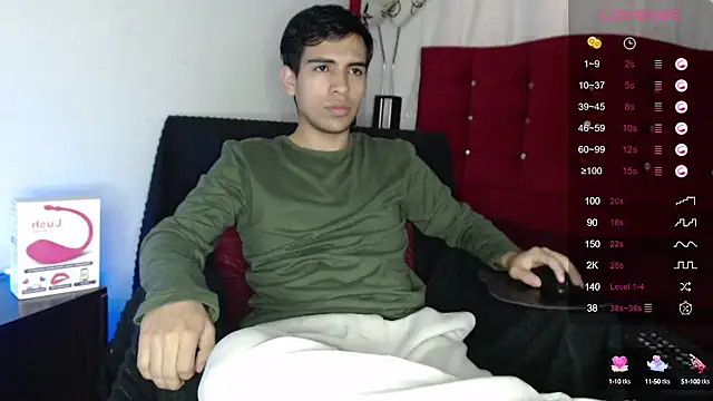 Snapshot of zack_thunder chatting on September 2025 12:28:01 PM zack thunder online show from September 2025 12:28:01 PM