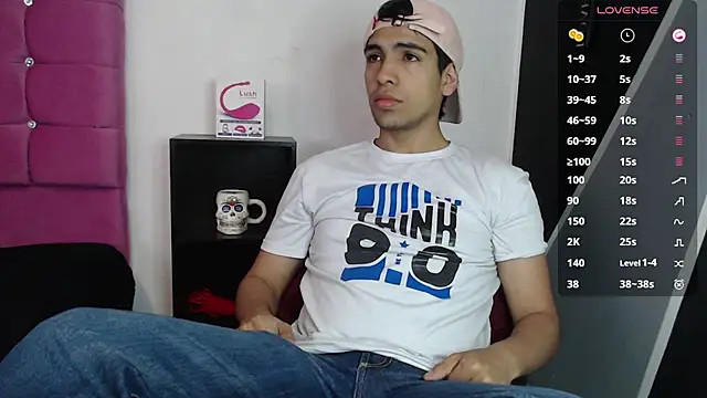 Snapshot of zack_thunder chatting on September 2025 12:29:01 PM zack thunder online show from September 2025 12:29:01 PM