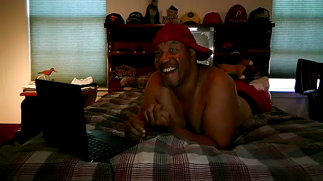 Snapshot of pimpdaddy4ever chatting on October 2025 06:17:02 PM pimpdaddy4ever online show from October 2025 06:17:02 PM