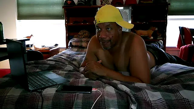 Snapshot of pimpdaddy4ever chatting on October 2025 05:41:02 PM pimpdaddy4ever online show from October 2025 05:41:02 PM