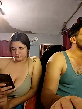 Carandrew online show from November 2025 04:36:01 AM