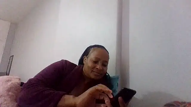 Snapshot of BabeAssXX chatting on October 2025 05:28:01 AM BabeAssXX online show from October 2025 05:28:01 AM