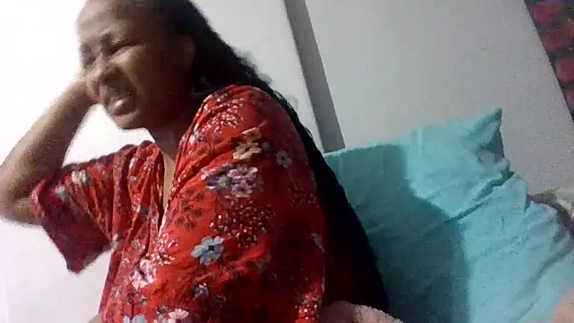 Snapshot of BabeAssXX chatting on October 2025 05:34:01 PM BabeAssXX online show from October 2025 05:34:01 PM