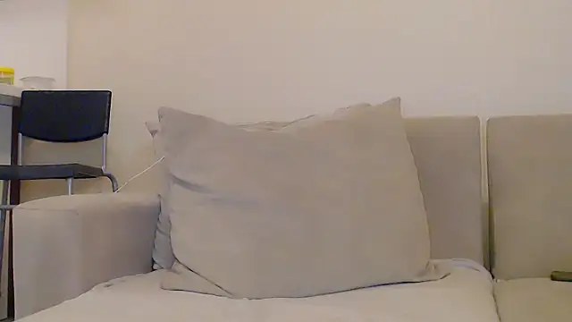   QUEEN    online show from January 2025 08:16:02 PM