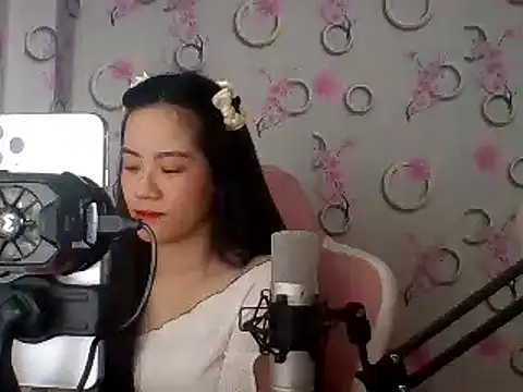 Nana-68 online show from February 2025 04:06:01 AM